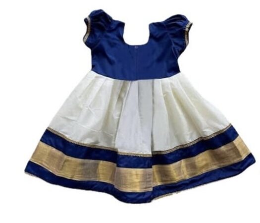 Blue pavadai sattai