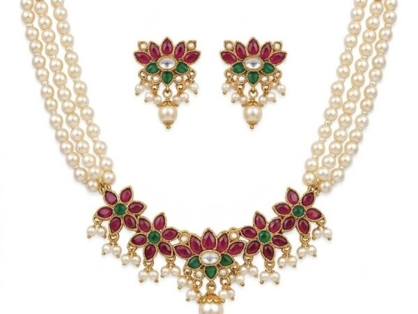 Flower pearl necklace